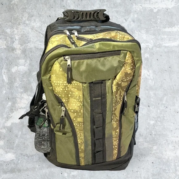 Green Camouflage Backpack Camo - Picture 6 of 16